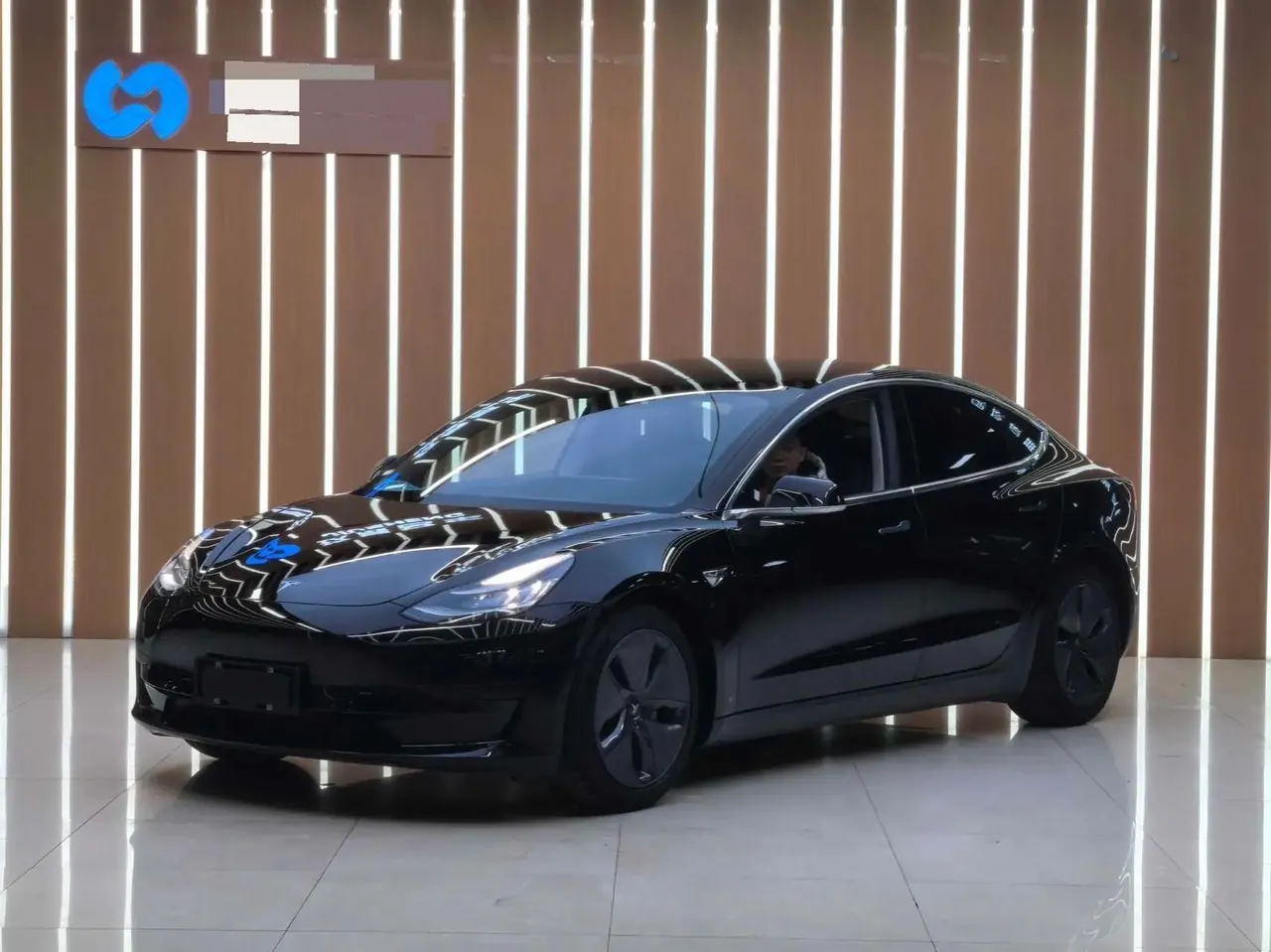 Model 3 2020 model modified long-range rear-wheel drive version - View 1