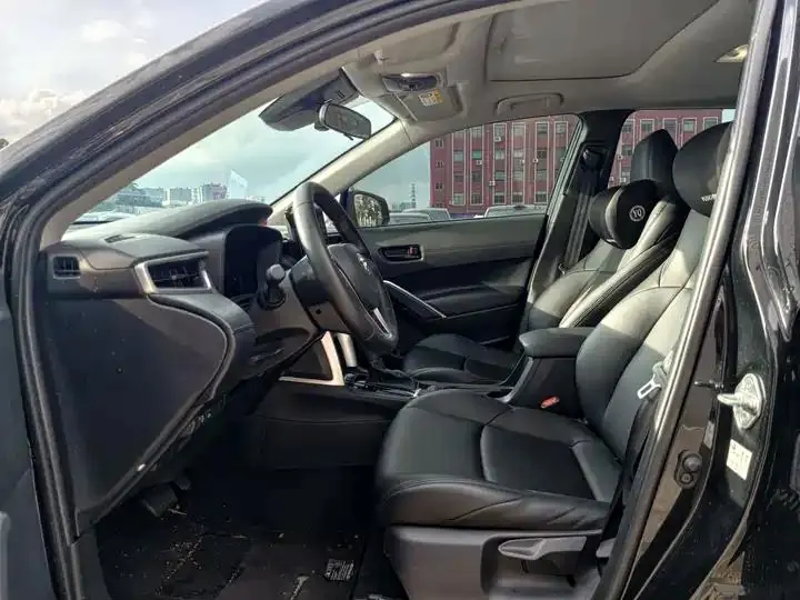 Feng Landa 2023 2.0L CVT Leading Edition 5