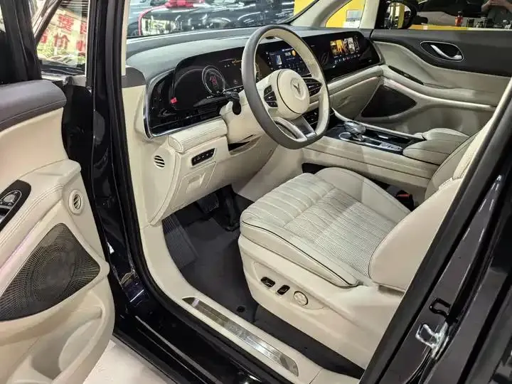 Dreamer 2024 PHEV Super Long Life Ultimate Edition 4