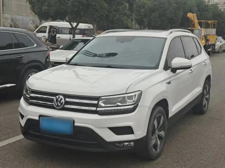 Tuyue 2019 280TSI Two-Drive Deluxe Edition National V - View 1