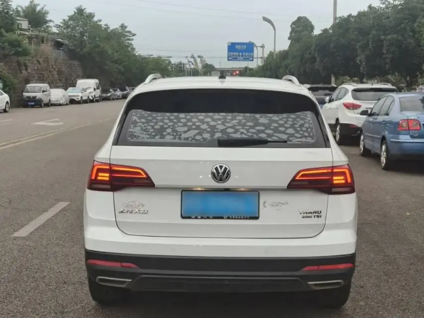 Tuyue 2019 280TSI Two-Drive Deluxe Edition National V 8