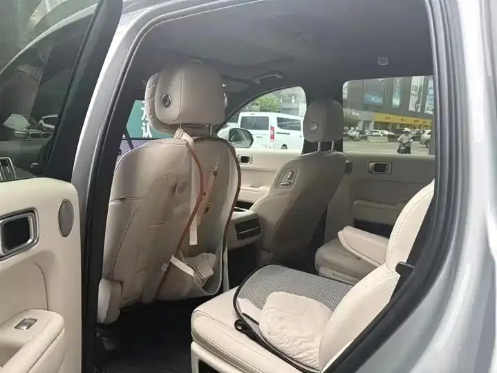 Li L8 2023 Pro 3