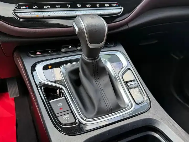 Chuanqi M6 2021 270T DCT Deluxe Edition (7 seats) 9