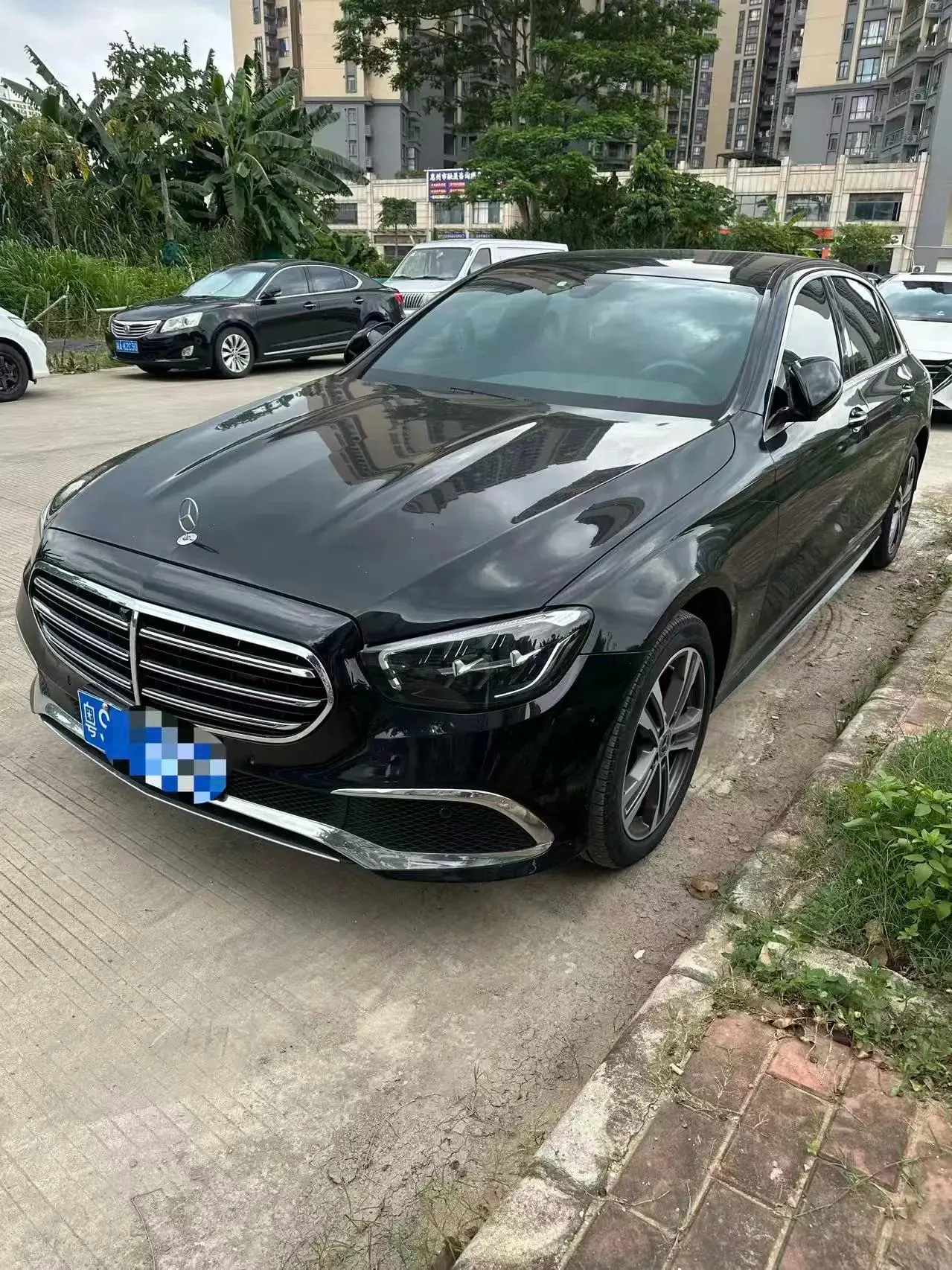 Mercedes Benz E-Class 2022 to E 260 L Sports - View 1