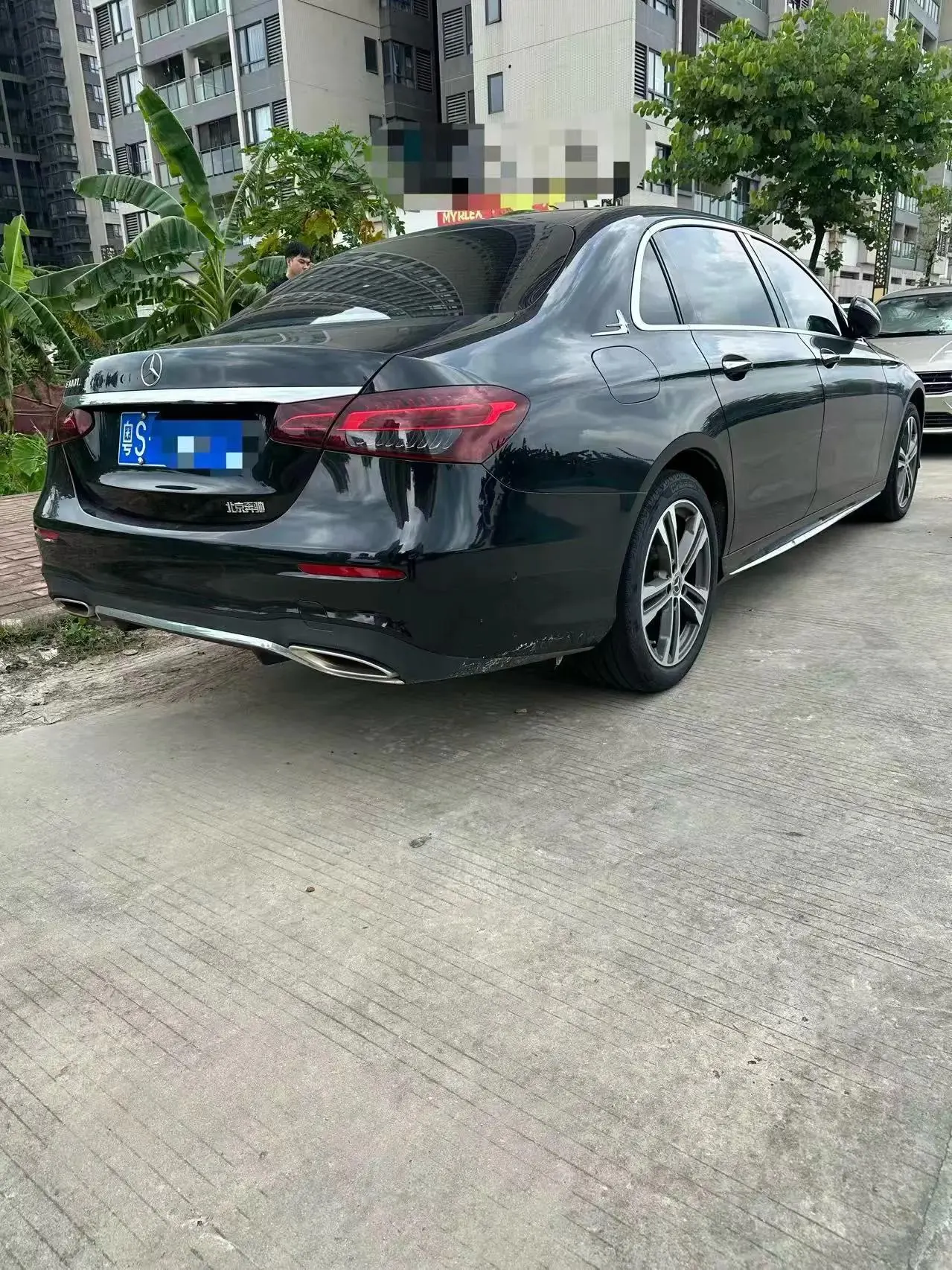 Mercedes Benz E-Class 2022 to E 260 L Sports 2