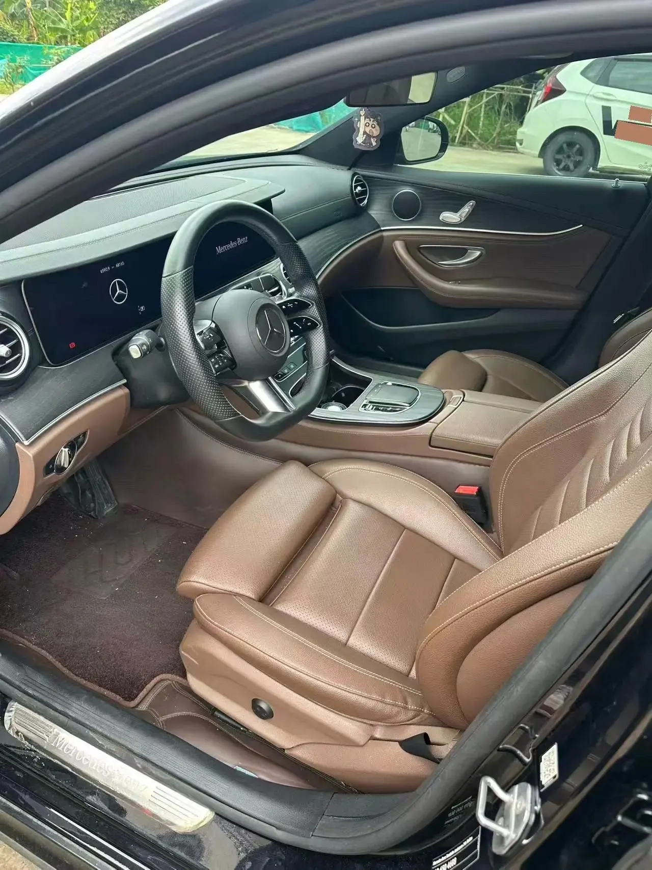 Mercedes Benz E-Class 2022 to E 260 L Sports 3
