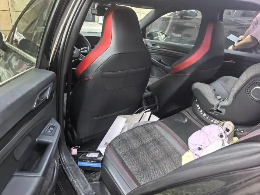 Golf 2023 380TSI DSG GTI 4