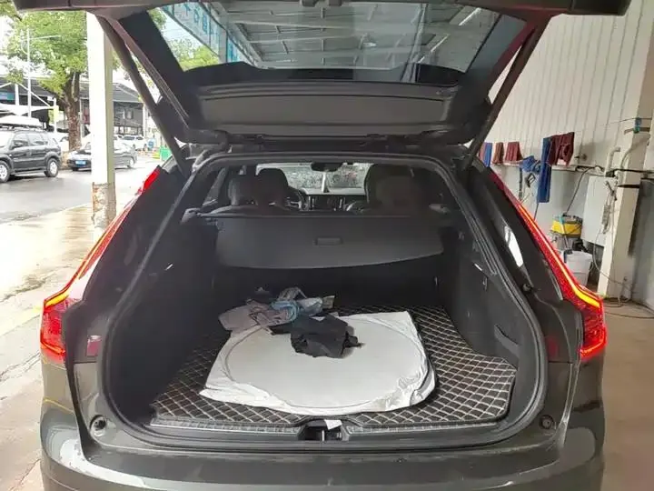 Volvo V90 2021 Cross Country B5 AWD Zhiyuan Edition 19