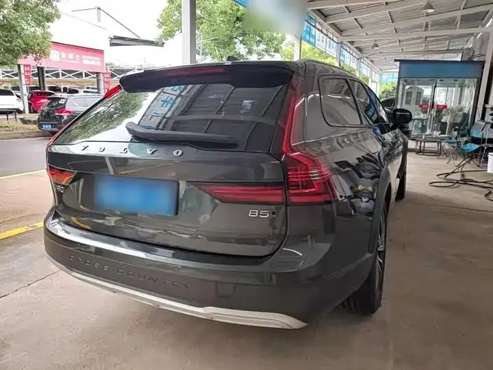 Volvo V90 2021 Cross Country B5 AWD Zhiyuan Edition 7