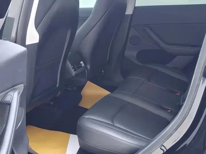 2023 Model Y Rear-Wheel Drive Version 5