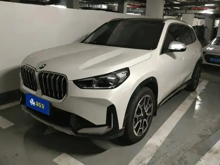 BMW X1 2024 sDrive25Li X Design Set - View 1