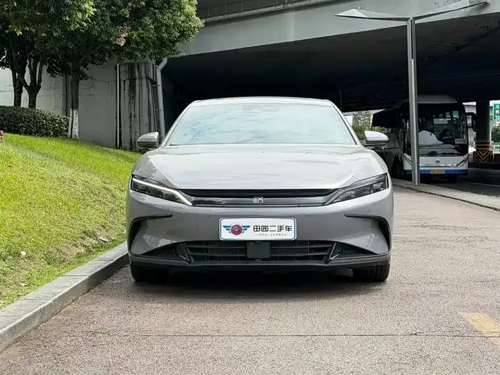 Han 2025 DM-i 125KM honorable model 2