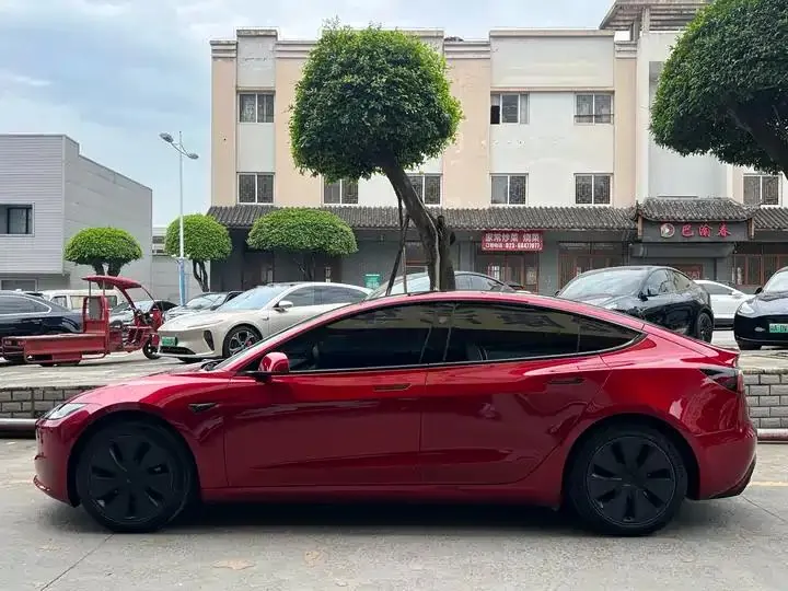 Model 3 2023 rear-wheel drive version 6