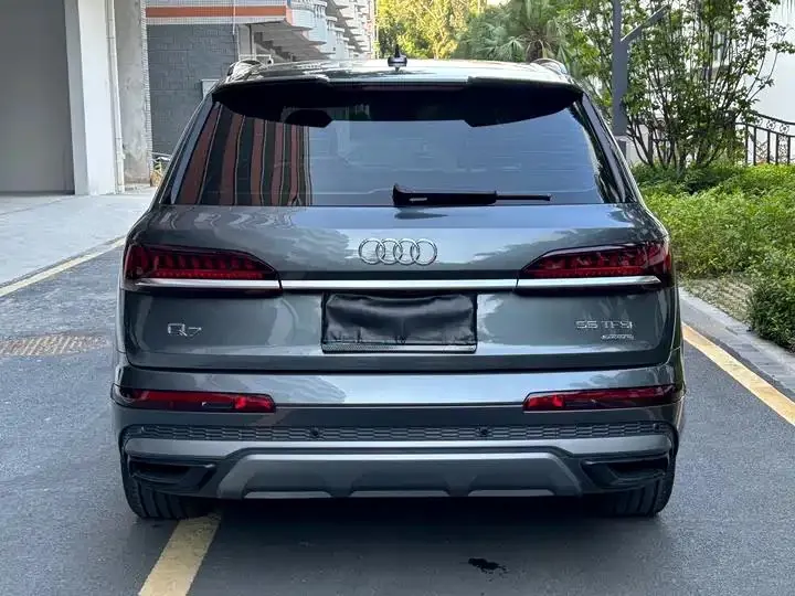 Audi Q7 2022 55 TFSI quattro S line Sport 5