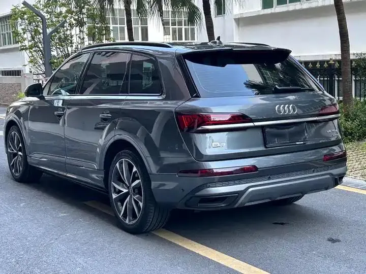 Audi Q7 2022 55 TFSI quattro S line Sport 6