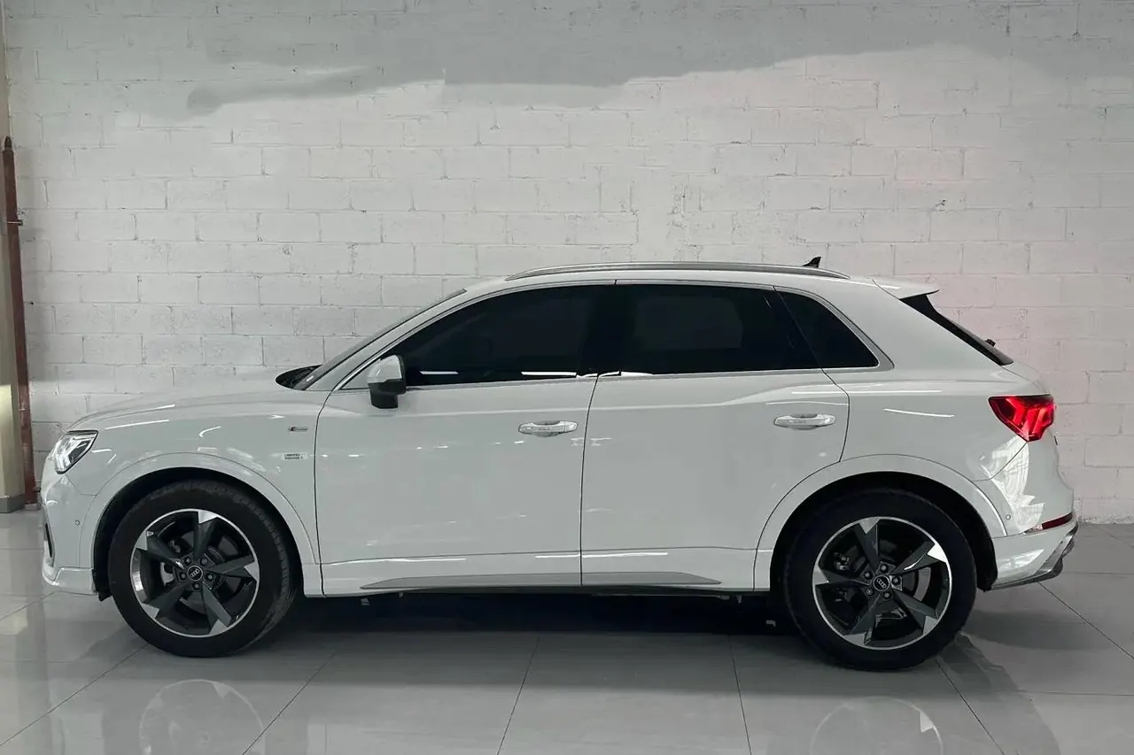 Audi 2023 Q3 1.4TFSI 35TFSI Fashion Dynamic Automatic 2