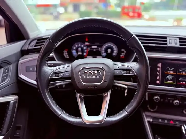 Audi Q3 2021 Model 35 TFSI Advanced Style Edition 13