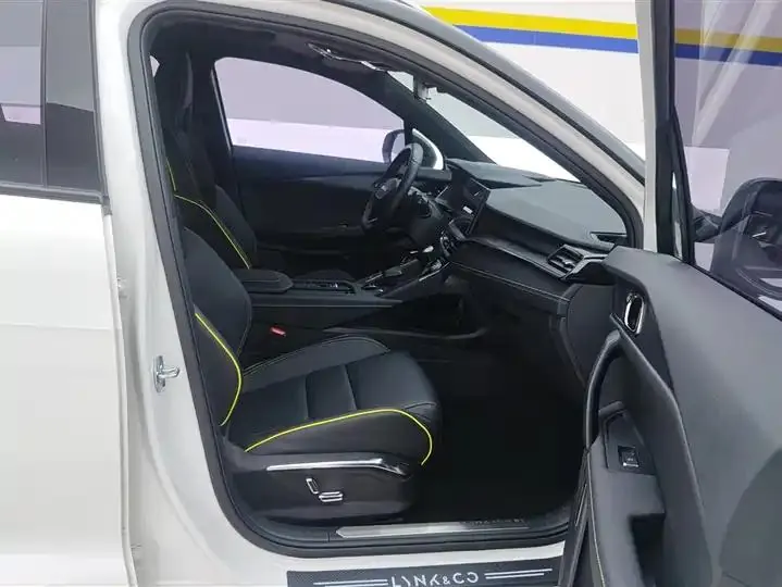 LYNK&amp;CO 06 2023 Remix 1.5T Halo 8