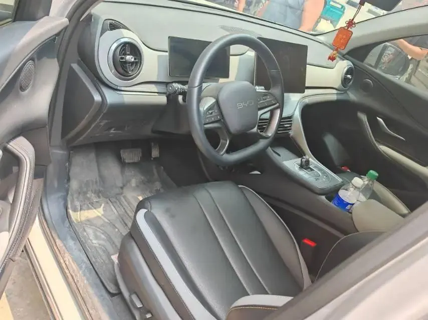 BYD 2025 sea lion 05 DM-i 1.5 stepless 75KM noble automatic gear 2