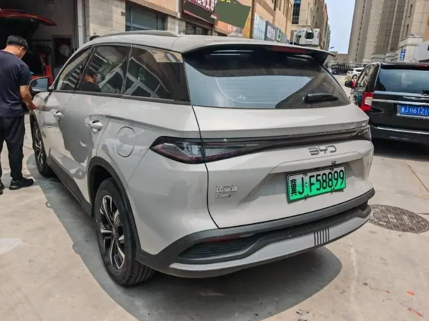 BYD 2025 sea lion 05 DM-i 1.5 stepless 75KM noble automatic gear 3