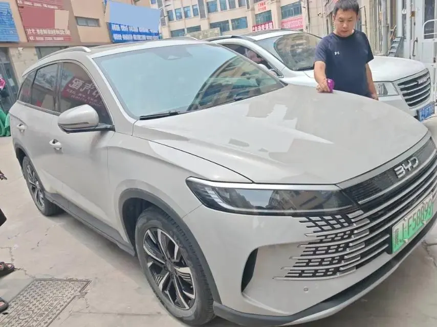 BYD 2025 sea lion 05 DM-i 1.5 stepless 75KM noble automatic gear 5