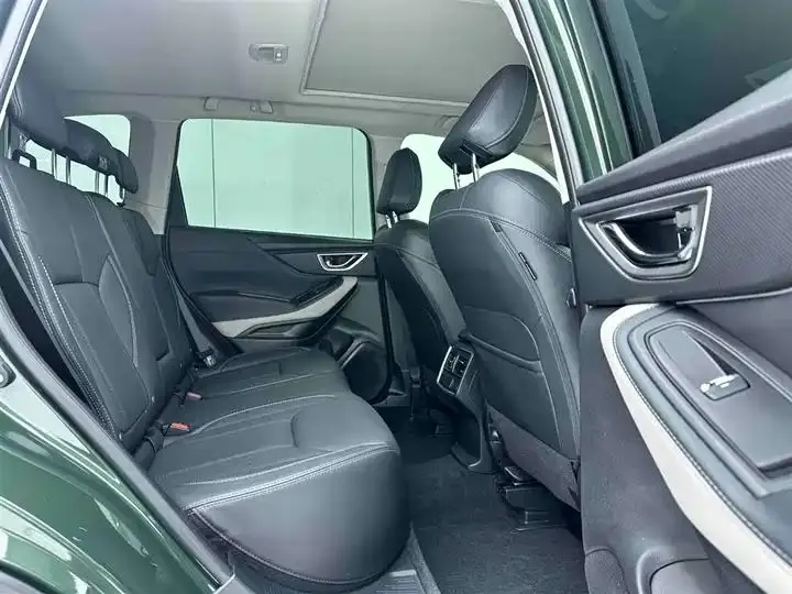 Forester 2022 2.0i AWD Deluxe Edition EyeSight 19