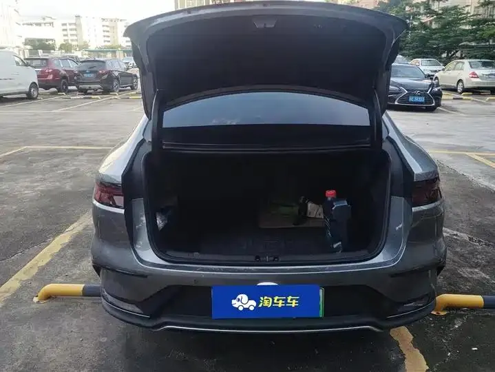 Han 2024 DM-i Glory Edition 121KM Honor Type 4