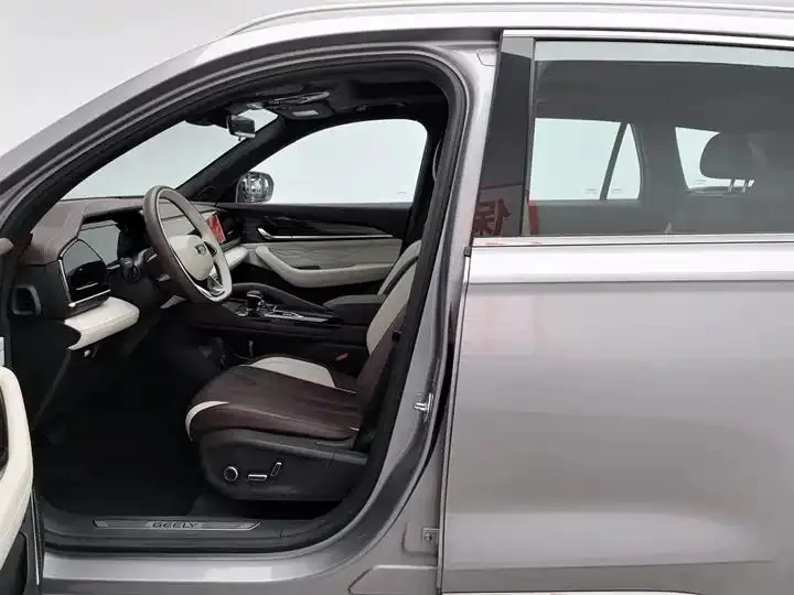 XingyueL (Monjaro) 2024 model, 2.0TD high-power automatic two-wheel-drive Cloud Rising Edition 10