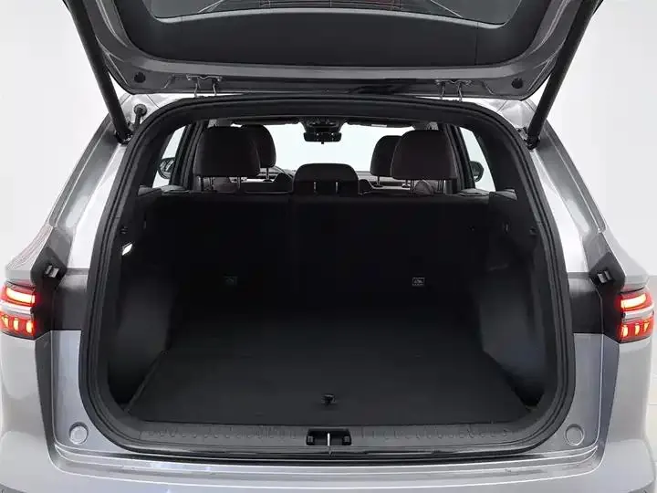 XingyueL (Monjaro) 2024 model, 2.0TD high-power automatic two-wheel-drive Cloud Rising Edition 16