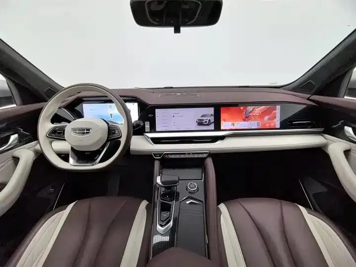 XingyueL (Monjaro) 2024 model, 2.0TD high-power automatic two-wheel-drive Cloud Rising Edition 5