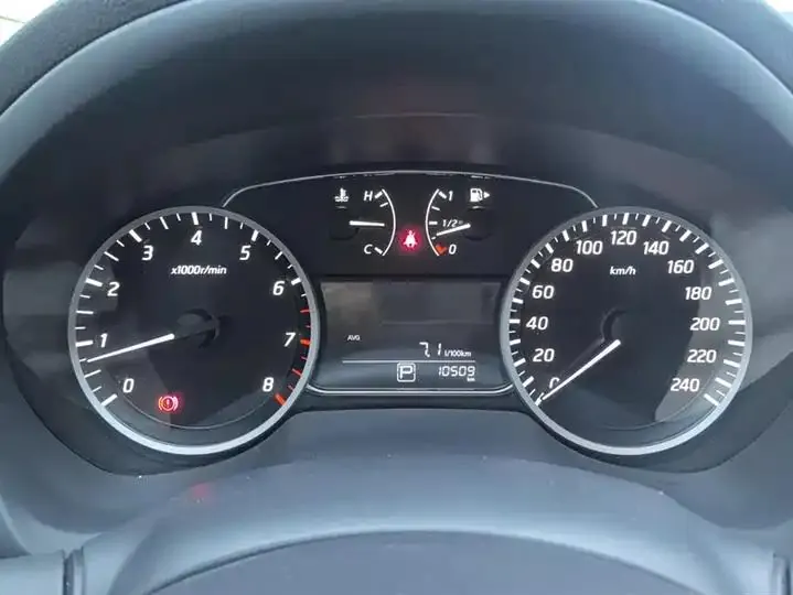 Xuanyi 2024 to 2 Classic 1.6XE CVT Comfort Edition 14