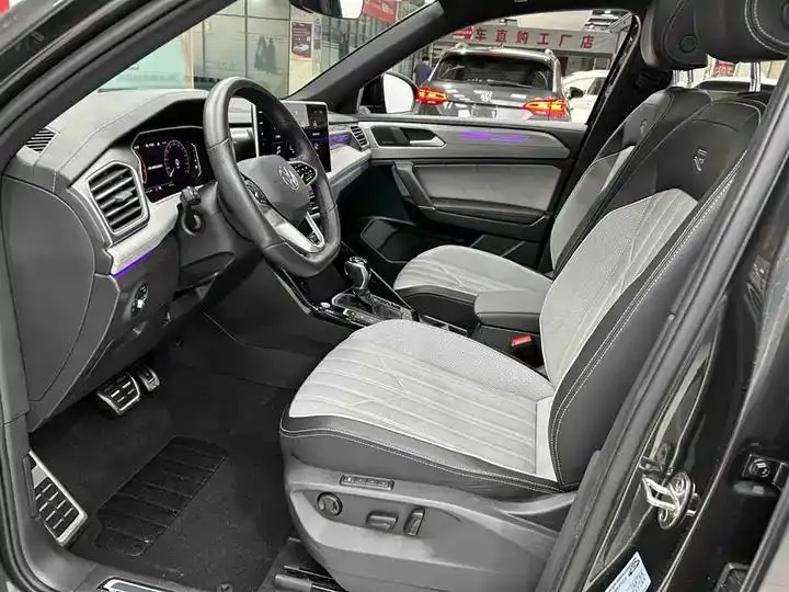 Tan Yue 2023 380TSI Four-wheel Drive R-Line Pro Smart Edition 11