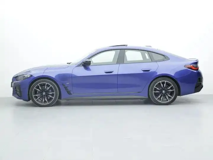 BMW i4 M 2023 model M50 3