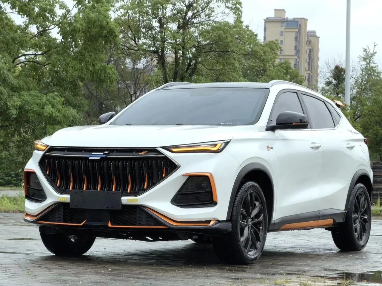 ChangAn Oshan X5 2022 Sports Edition 1.5T DCT Hurricane Sonic - View 1