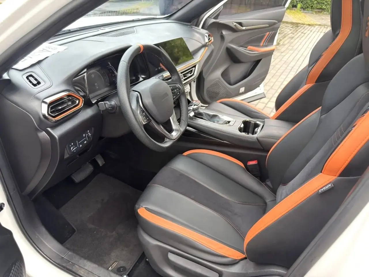 ChangAn Oshan X5 2022 Sports Edition 1.5T DCT Hurricane Sonic 8
