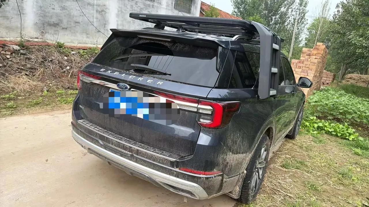 Explorer 2023 EcoBoost 285 Four-Wheel-Drive Titanium Edition, 6-Seater 6