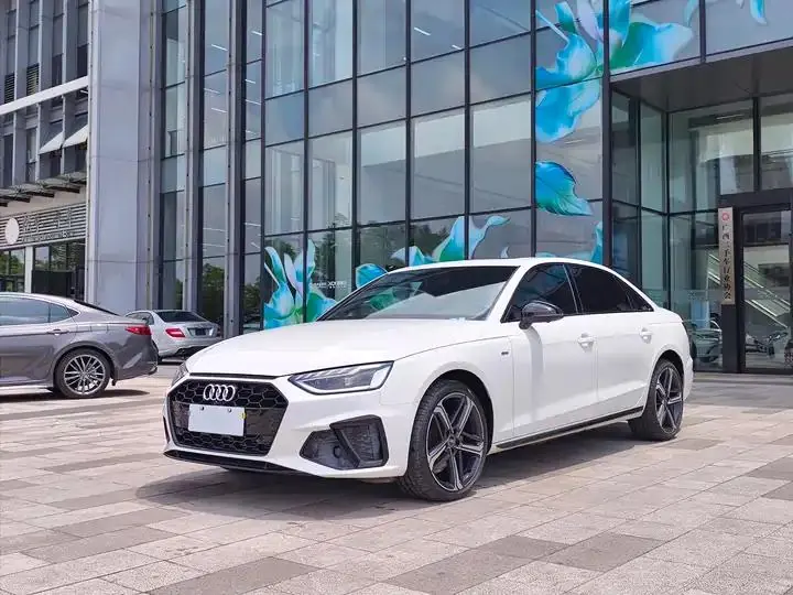 Audi A4L 2024 40 TFSI Deluxe Dynamic - View 1
