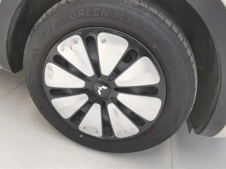 WuLing Plantronics 2025 333km LingBox Premium 6