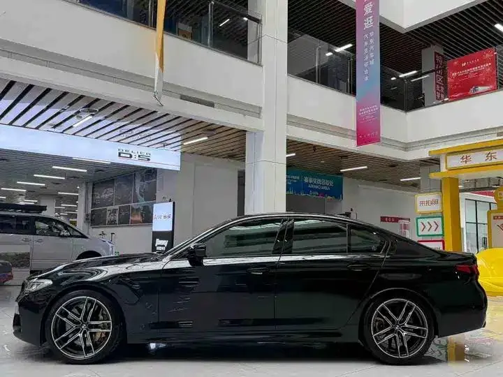 BMW M5 2021 M5 5