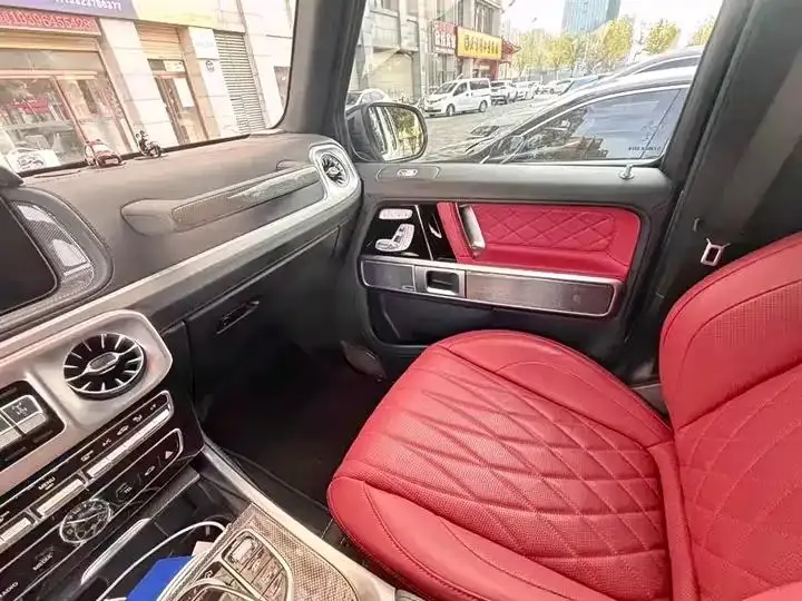Mercedes Benz G Class 2023G 500 6