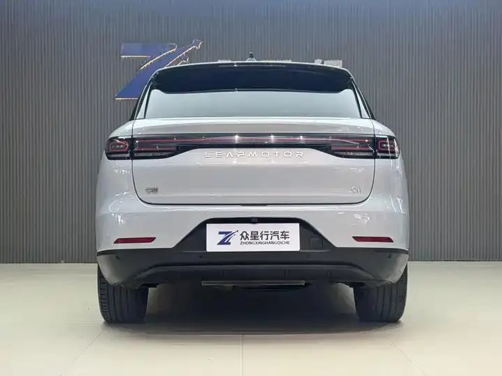Leapmotor C11 2023 model Range-Extended 300 Comfort Edition 3