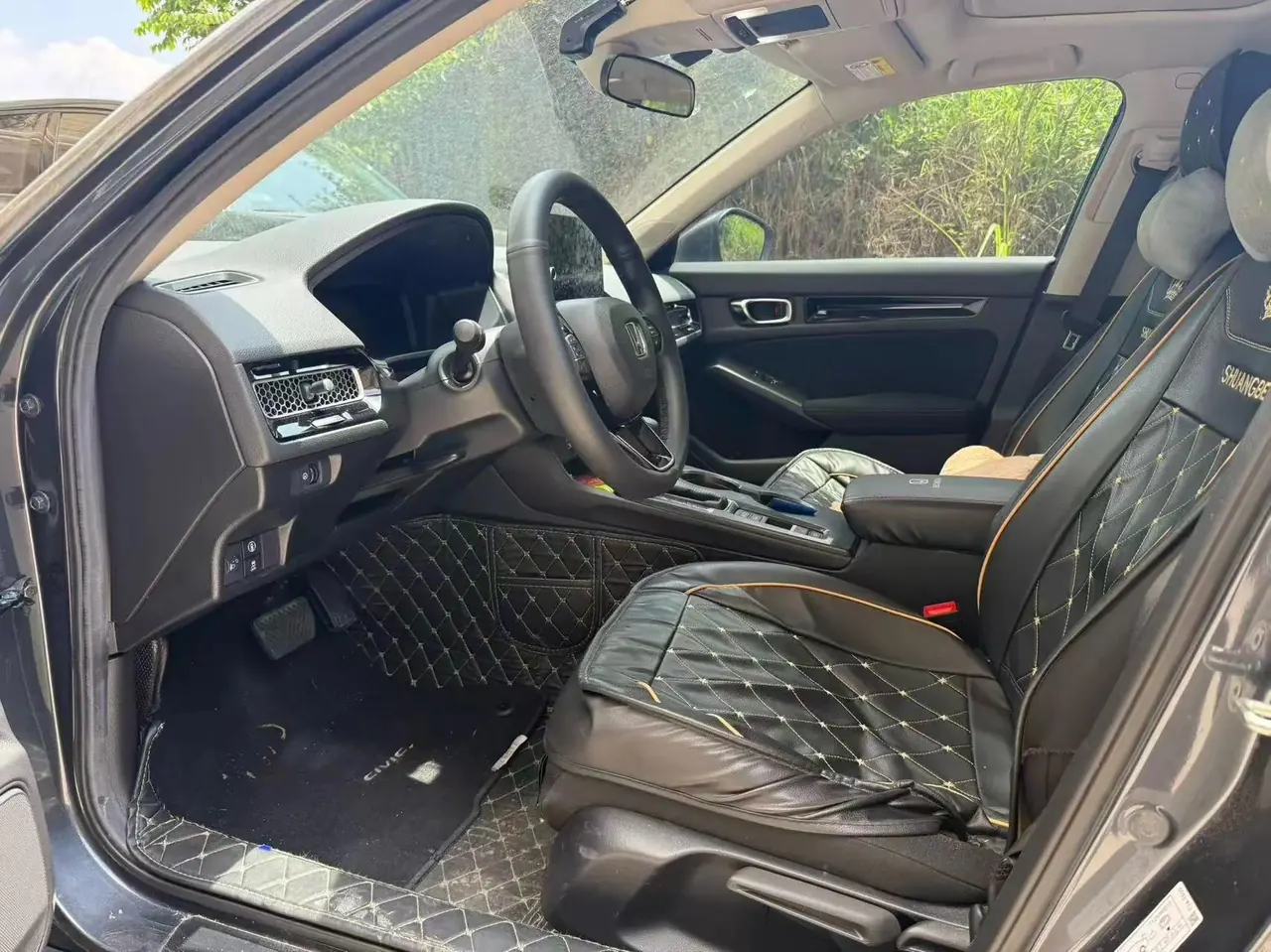 Civic 2022 240TURBO CVT Dynamic Edition 2