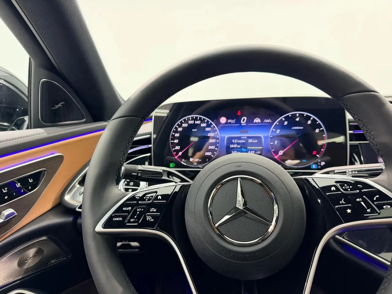 Mercedes Benz E Class 2026 E 300 L 48V 2.0T Luxury (Modified) Automatic Gear 11