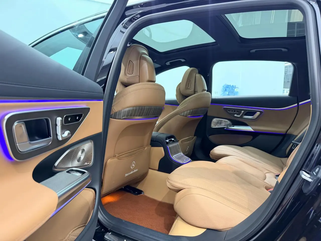 Mercedes Benz E Class 2026 E 300 L 48V 2.0T Luxury (Modified) Automatic Gear 6