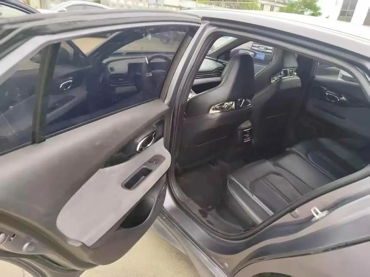 GAC Trumpchi 2023 Shadow Leopard R 2.0T 400T MAX Automatic 6