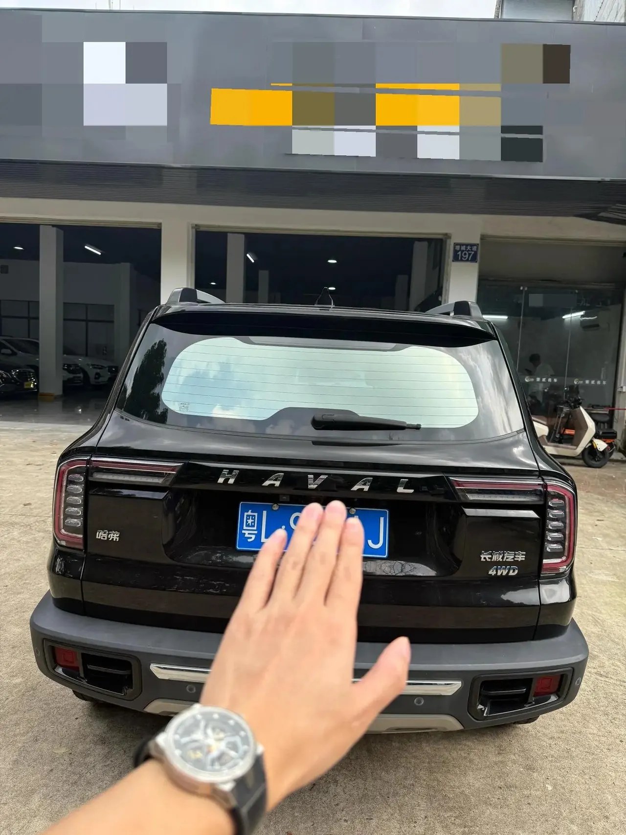 Haval big dog 2021 changed to 2.0T DCT four-wheel drive asthma dog version 5