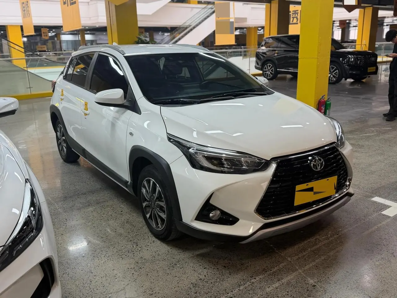 YARiS L Zhixuan 2022 1.5L CVT Deluxe PLUS Edition 6