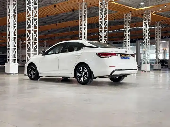 Sylphy 2022 1.6L XL CVT Comfort Edition 4