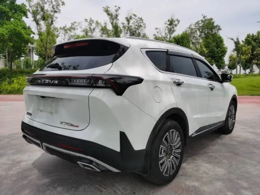 Jetour 2025 X70 PLUS 1.5T to Zhen Edition 7-seat Automatic Gear 2