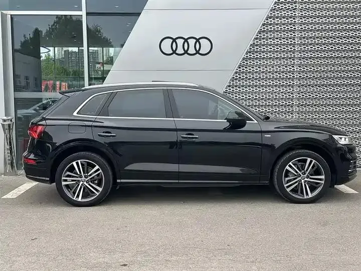 Audi Q5L 2020 to 40 TFSI Fashion 3